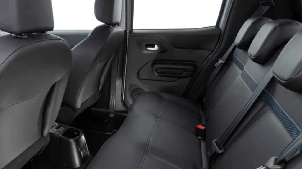 CARRO POR ASSINATURA FLUA STELLANTIS C3 FEEL PLUS JRF WEB ASSINATURAS 4