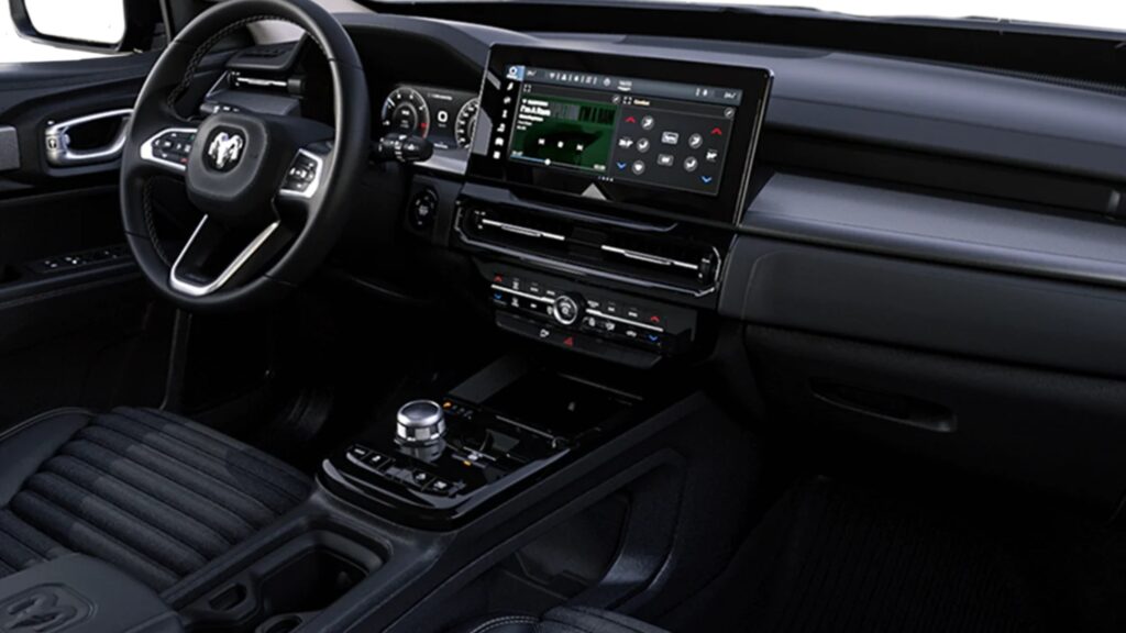 RAMPAGE BIG HORN- CARRO POR ASSINATURA 2